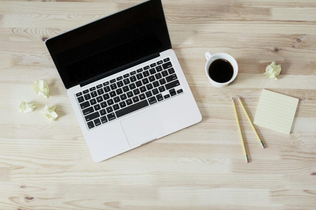 How is a landing page different from a website?
